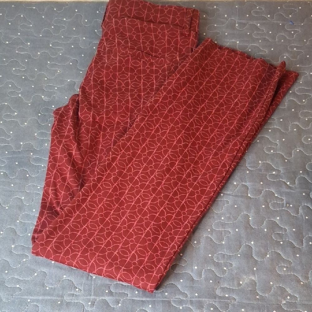 Betabrand Red Patterned Pants size XS